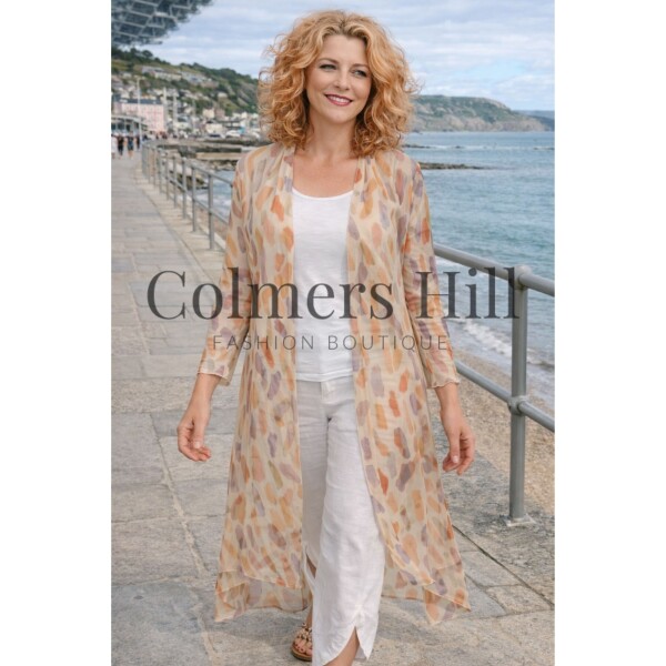 A beautiful longline mesh cardigan, the Kozan Molly comes in the Trio print SH--210809